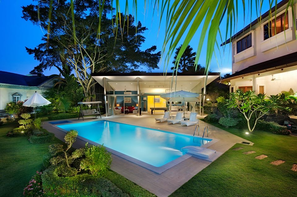 游泳池设备安装